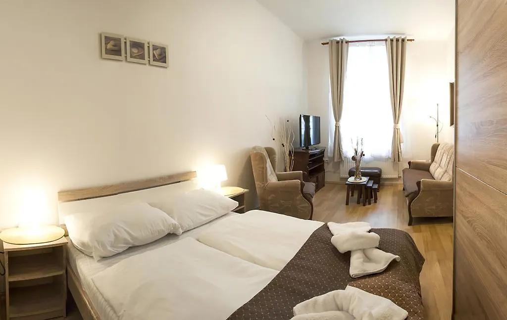 New Luxury Apartments Prag 0*,