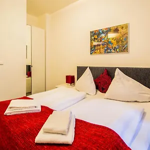 Appartement Labyrinth By Ruterra, Praag